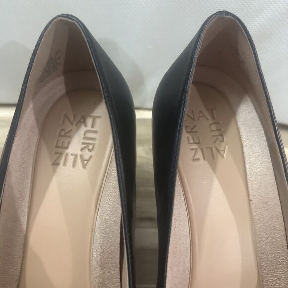 Authentic Naturalizer Womens Michelle Black Pumps Size 8.5 - Picture 3 of 11